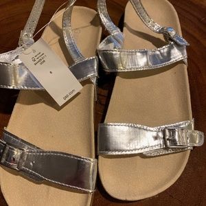 Silver sandals new and never worn. Size 6 Gap